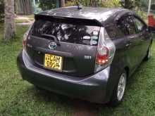 https://riyasewana.com/uploads/toyota-aqua-192128164223.jpg
