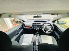 https://riyasewana.com/uploads/toyota-aqua-199464924061.jpg