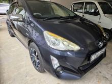 Toyota AQUA 2015 Car
