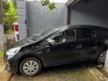 https://riyasewana.com/uploads/toyota-aqua-20100822542.jpg