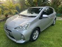 https://riyasewana.com/uploads/toyota-aqua-2012-1116055212232.jpg