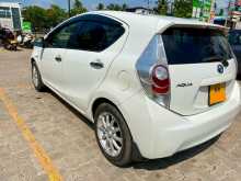 https://riyasewana.com/uploads/toyota-aqua-2012-121455112074.jpg