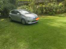 https://riyasewana.com/uploads/toyota-aqua-2012-1410131312163.jpg