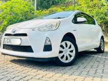 Toyota Aqua 2012 Car