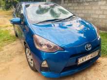 https://riyasewana.com/uploads/toyota-aqua-2012-157530312432.jpg