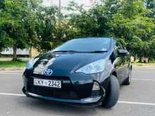 https://riyasewana.com/uploads/toyota-aqua-2012-1619100012082.jpg