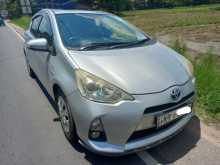 Toyota AQUA 2012 Car