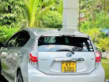 https://riyasewana.com/uploads/toyota-aqua-2012-1720230722882.jpg