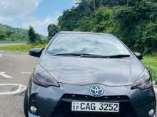 Toyota Aqua 2012 Car