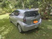 https://riyasewana.com/uploads/toyota-aqua-2012-1916270612944.jpg