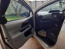 https://riyasewana.com/uploads/toyota-aqua-2012-2019411712174.jpg