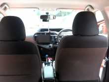 https://riyasewana.com/uploads/toyota-aqua-2012-21143339344.jpg