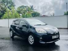 https://riyasewana.com/uploads/toyota-aqua-2012-2118225812173.jpg