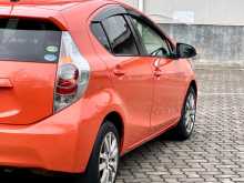 https://riyasewana.com/uploads/toyota-aqua-2012-219311012583.jpg