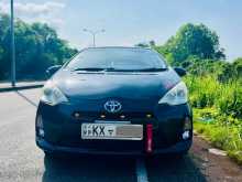 https://riyasewana.com/uploads/toyota-aqua-2012-2210011212862.jpg