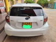 https://riyasewana.com/uploads/toyota-aqua-2012-221154212512.jpg