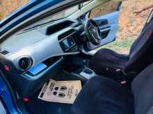 https://riyasewana.com/uploads/toyota-aqua-2012-247345112894.jpg