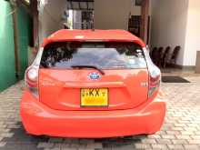 https://riyasewana.com/uploads/toyota-aqua-2012-2519494512183.jpg
