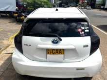 https://riyasewana.com/uploads/toyota-aqua-2012-2622044512784.jpg