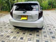 https://riyasewana.com/uploads/toyota-aqua-2012-3010555712012.jpg
