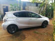 https://riyasewana.com/uploads/toyota-aqua-2012-317075013003.jpg