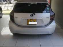 https://riyasewana.com/uploads/toyota-aqua-2012-319425912982.jpg