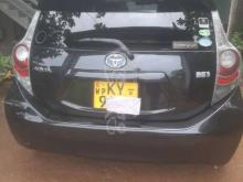 https://riyasewana.com/uploads/toyota-aqua-2012-41030211241231.jpg