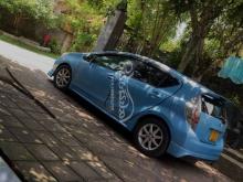 https://riyasewana.com/uploads/toyota-aqua-2012-51353031207412.jpg