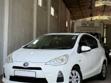 Toyota Aqua 2012 Car