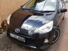 https://riyasewana.com/uploads/toyota-aqua-2013-1012084412832.jpg