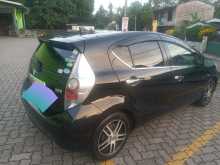 https://riyasewana.com/uploads/toyota-aqua-2013-1116521112492.jpg