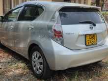 https://riyasewana.com/uploads/toyota-aqua-2013-121053412044.jpg