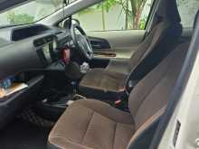 https://riyasewana.com/uploads/toyota-aqua-2013-179354012513.jpg