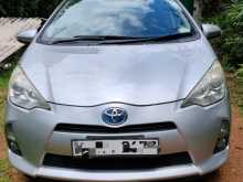 Toyota AQUA 2013 Car