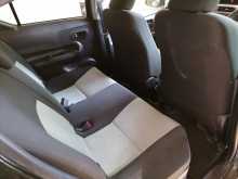 https://riyasewana.com/uploads/toyota-aqua-2013-2013-117113612854.jpg