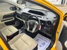 https://riyasewana.com/uploads/toyota-aqua-2013-2218073312623.jpg