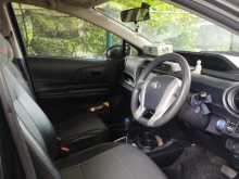 https://riyasewana.com/uploads/toyota-aqua-2013-259183112814.jpg
