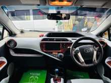 https://riyasewana.com/uploads/toyota-aqua-2013-2615175812274.jpg