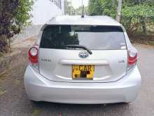 https://riyasewana.com/uploads/toyota-aqua-2013-27314212443.jpg