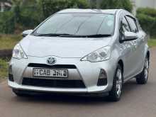https://riyasewana.com/uploads/toyota-aqua-2013-3013115312784.jpg