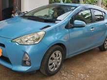 https://riyasewana.com/uploads/toyota-aqua-2013-301700044953.jpg