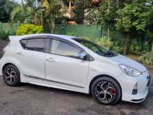 https://riyasewana.com/uploads/toyota-aqua-2013-411450612484.jpg