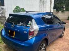 https://riyasewana.com/uploads/toyota-aqua-2013-48543012593.jpg