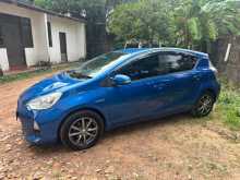 https://riyasewana.com/uploads/toyota-aqua-2013-48543012602.jpg
