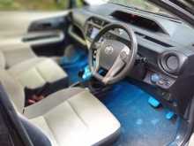 https://riyasewana.com/uploads/toyota-aqua-2013-77384312432.jpg