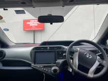 https://riyasewana.com/uploads/toyota-aqua-2013-817101712452.jpg