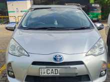 Toyota AQUA G Grade 2013 Car