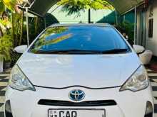 Toyota Aqua 2014 Car