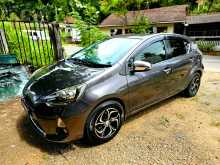 https://riyasewana.com/uploads/toyota-aqua-2014-139145112513.jpg
