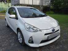 Toyota AQUA 2014 Car